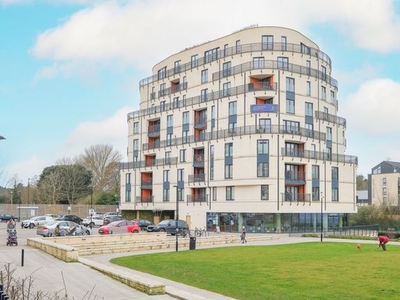 Flat to rent in Sovereign Point, Midland Road, Bath BA2