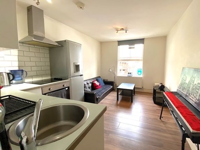 Flat to rent in Western Road, Hove, East Sussex. BN3