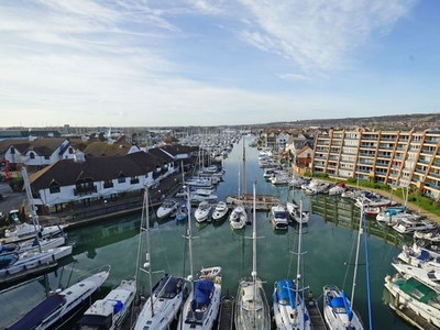 Penthouse for sale in Penthouse, Oyster Quay, Port Solent PO6
