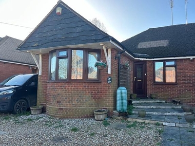 Semi-detached bungalow for sale in Rochford Avenue, Shenfield, Brentwood CM15