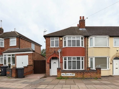 Semi-detached house to rent in Milligan Road, Leicester LE2