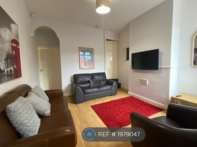 Terraced house to rent in Guildford Street, Stoke-On-Trent ST4