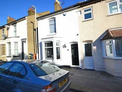 Terraced house to rent in Hythe Road, Sittingbourne ME10