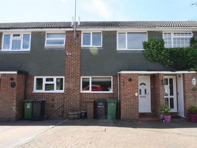 Terraced house to rent in Lenside Drive, Bearsted, Maidstone ME15