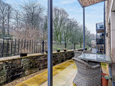1 Bedroom Retirement Apartment For Sale in Glossop, Derbyshire