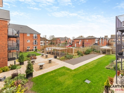 1 Bedroom Retirement Apartment – Purpose Built For Sale in Thatcham,