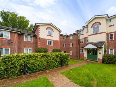 2 Bed Flat/Apartment For Sale in High Wycombe, Buckinghamshire, HP11 - 5237186