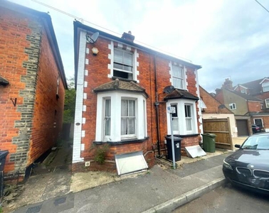 2 Bedroom Semi-detached House For Sale In Guildford