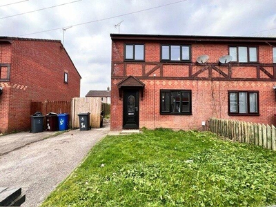 3 bedroom semi-detached house for rent in Tallarn Road, Liverpool, Merseyside, L32