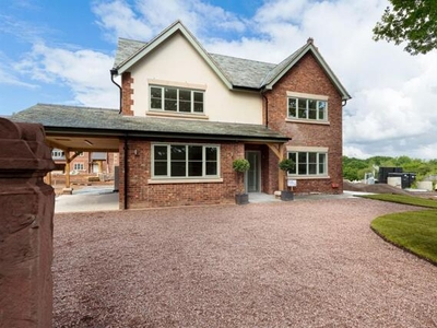 4 Bedroom Detached House For Sale In Forest Edge