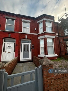 4 bedroom terraced house for rent in Wyresdale Road, Liverpool, L9