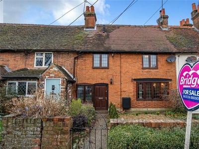 4 Bedroom Terraced House For Sale In Hook, Hampshire