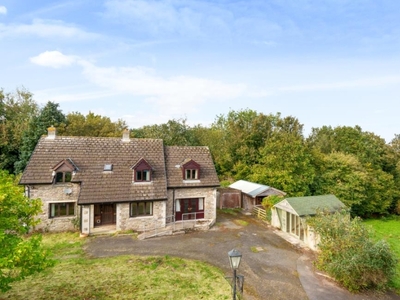 5 Bed House For Sale in Hay-on-Wye, Herefordshire, HR3 - 5217459