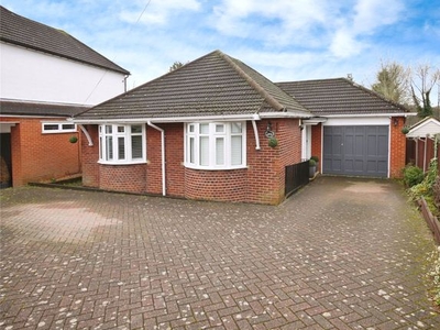 Bungalow for sale in Westwood Avenue, Brentwood, Essex CM14