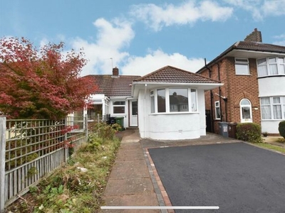 Bungalow to rent in Marcot Road, Solihull, West Midlands B92