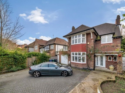 Detached house for sale in Beechwood Avenue, Finchley N3
