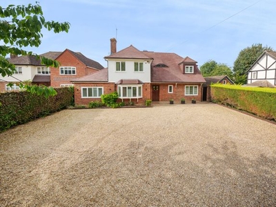 Detached house for sale in Chipperfield Road, Kings Langley WD4
