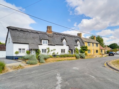 Detached house for sale in Fenstanton, Huntingdon, Cambridgeshire PE28