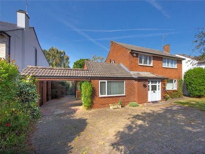 Detached house for sale in Homefield Road, Radlett, Hertfordshire WD7
