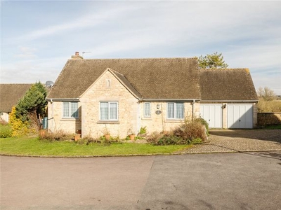 Detached house for sale in Orchard Rise, Burford, Oxfordshire OX18