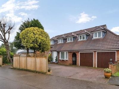 Detached house for sale in Thatcham Gardens, London N20