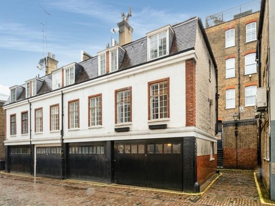 End terrace house for sale in Cross Keys Close, London W1U