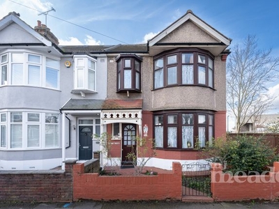 End terrace house for sale in Garner Road, London E17