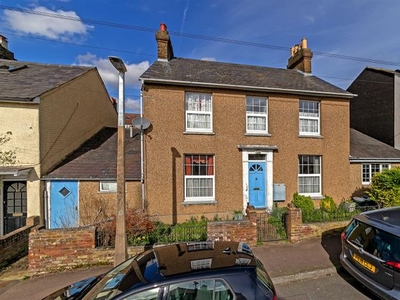 Detached house for sale in George Street, Hemel Hempstead HP2