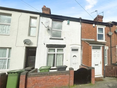 Terraced house to rent in Gorsebrook Road, Wolverhampton, West Midlands WV6