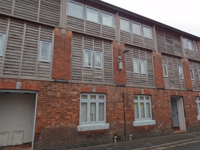 Town house to rent in Noble Street, Wem, Shrewsbury SY4