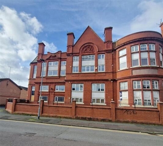 1 Bedroom Apartment For Sale In Blackley, Manchester