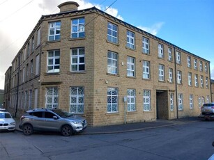 1 Bedroom House Share For Rent In Huddersfield