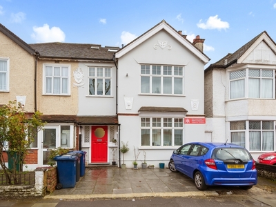 1 bedroom property to let in Hayes Crescent London NW11