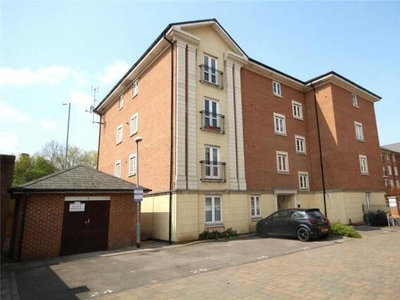 2 Bedroom Apartment For Rent In Swindon, Wiltshire