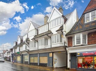 2 Bedroom Apartment For Sale In Reigate