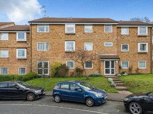 2 Bedroom Apartment For Sale In South Croydon