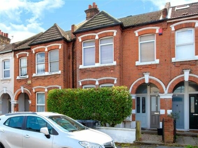 2 Bedroom Apartment For Sale In West Norwood, London