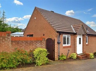 2 Bedroom Bungalow For Sale In Scarborough, North Yorkshire