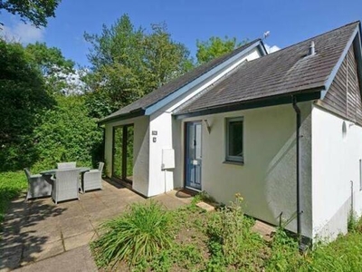 2 Bedroom Cottage For Sale In Carnon Downs, Truro