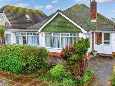2 Bedroom Detached Bungalow For Sale In Goring-by-sea, Worthing