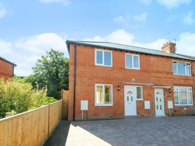 2 Bedroom End Of Terrace House For Rent In Berkshire