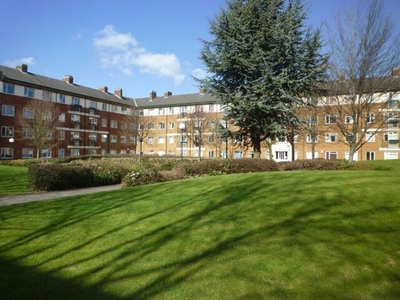 2 Bedroom Flat For Rent In Eccles New Road, Salford
