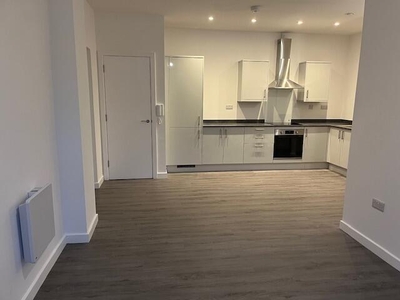 2 Bedroom Flat For Rent In Lynch Wood