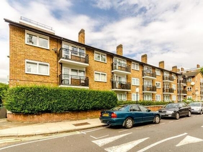 2 Bedroom Flat For Sale In St Saviours Estate, London