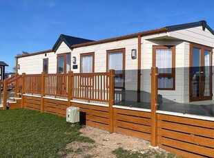 2 Bedroom Park Home For Sale In Bridlington Holiday Park, Carnaby