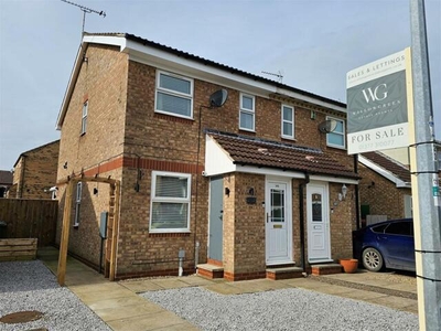2 Bedroom Semi-detached House For Sale In Driffield, East Yorkshire