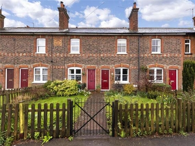 2 Bedroom Terraced House For Sale In Edenbridge, Kent