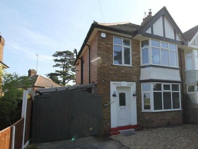 3 Bedroom Detached House For Rent In Loughborough