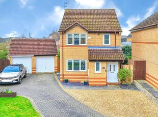 3 Bedroom Detached House For Sale In Corby, Northamptonshire