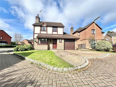 3 Bedroom Detached House For Sale In Frimley